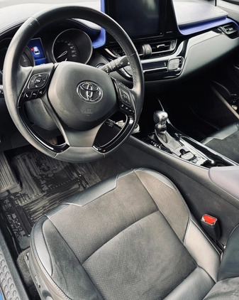 Toyota C-HR cena 94500 przebieg: 65000, rok produkcji 2017 z Mikołów małe 106